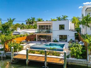 1815 Fairhaven Place, Miami FL 33133