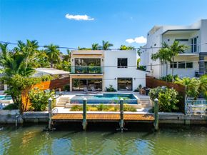 1815 Fairhaven Place, Miami FL 33133