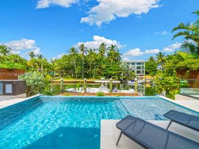 1815 Fairhaven Place, Miami FL 33133