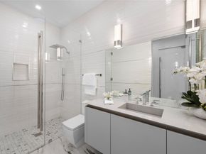 4041 Country Club Ln, Fort Lauderdale FL 33308