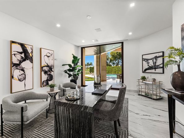 4041 Country Club Ln, Fort Lauderdale FL 33308