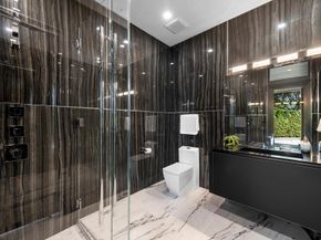 4041 Country Club Ln, Fort Lauderdale FL 33308