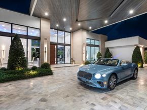 4041 Country Club Ln, Fort Lauderdale FL 33308