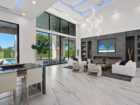 4041 Country Club Ln, Fort Lauderdale FL 33308