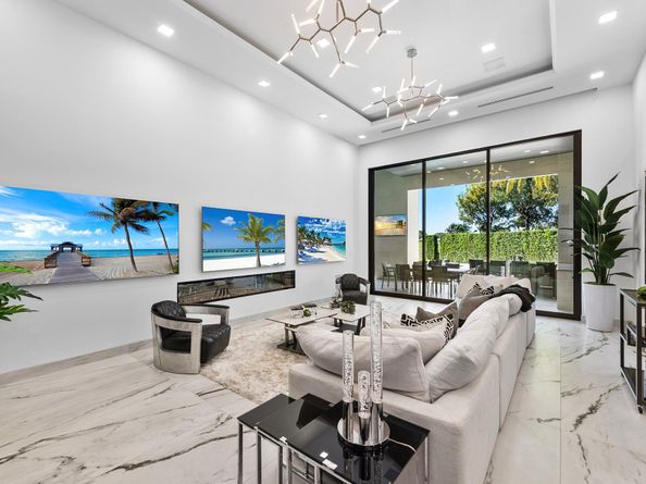 4041 Country Club Ln, Fort Lauderdale FL 33308