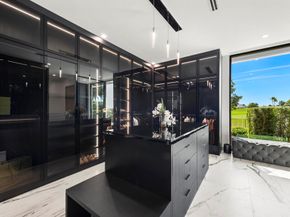 4041 Country Club Ln, Fort Lauderdale FL 33308