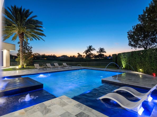 4041 Country Club Ln, Fort Lauderdale FL 33308