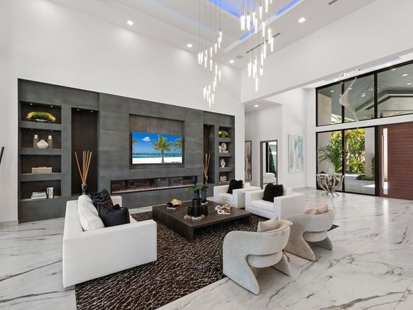 4041 Country Club Ln, Fort Lauderdale FL 33308