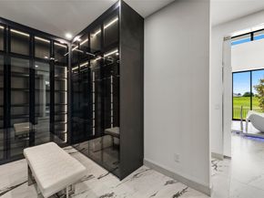 4041 Country Club Ln, Fort Lauderdale FL 33308