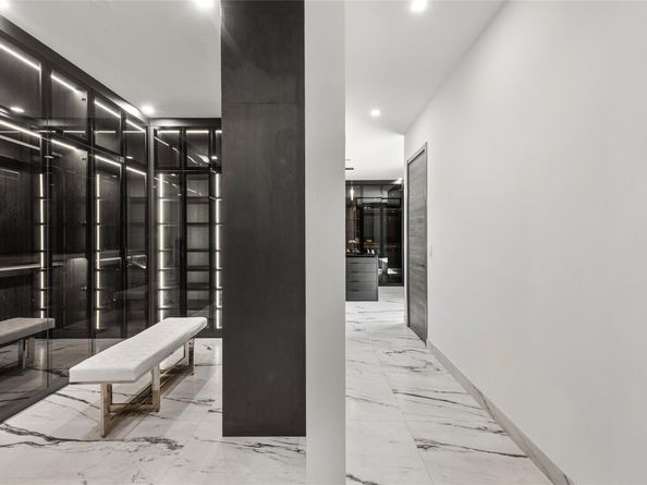 4041 Country Club Ln, Fort Lauderdale FL 33308