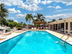 1704 SW 4th Ct, Fort Lauderdale FL 33312