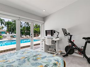 1704 SW 4th Ct, Fort Lauderdale FL 33312