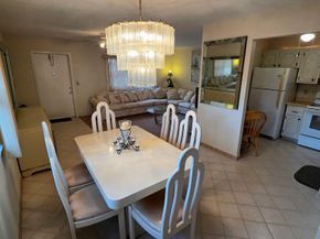 558 Saxony L, Delray Beach FL 33446