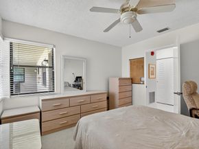 7578 Tahiti Lane 202, Lake Worth FL 33463