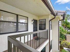 7578 Tahiti Lane 202, Lake Worth FL 33463