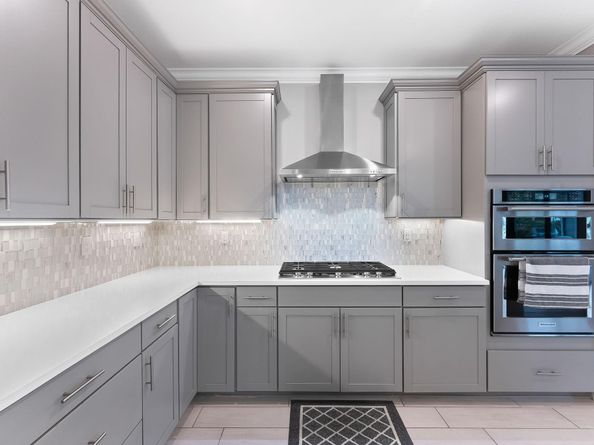 2535 Primrose Pl, Oakland Park FL 33309