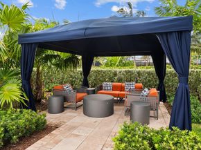 2535 Primrose Pl, Oakland Park FL 33309