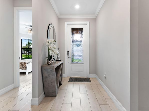 2535 Primrose Pl, Oakland Park FL 33309