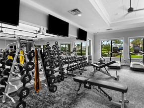 2535 Primrose Pl, Oakland Park FL 33309