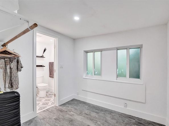 1836 SW 22nd St, Fort Lauderdale FL 33315