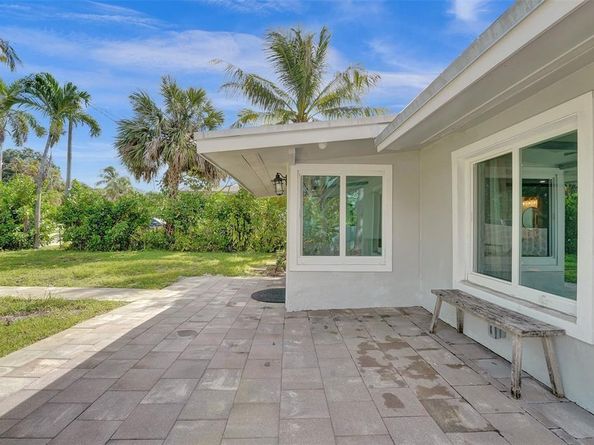 1836 SW 22nd St, Fort Lauderdale FL 33315