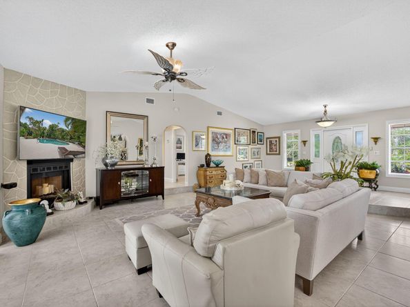 15315 78th Drive N, Palm Beach Gardens FL 33418