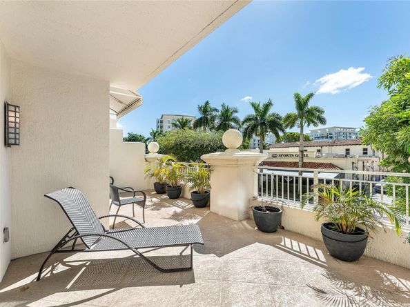 99 SE Mizner Blvd 231, Boca Raton FL 33432