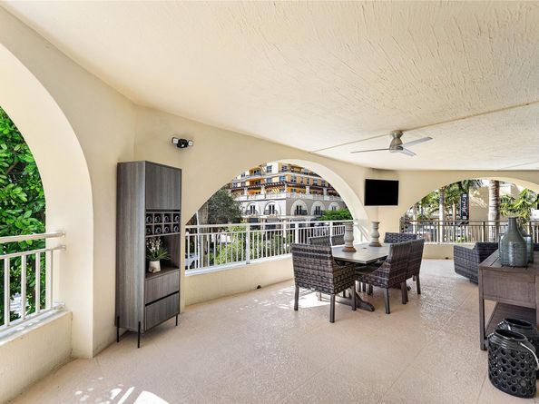 99 SE Mizner Blvd 231, Boca Raton FL 33432