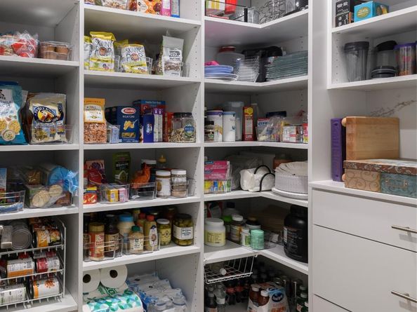 99 SE Mizner Blvd 231, Boca Raton FL 33432