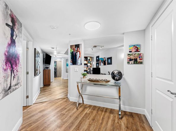 99 SE Mizner Blvd 231, Boca Raton FL 33432