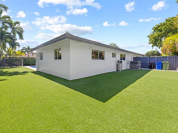 4308 NE 21st Ave, Fort Lauderdale FL 33308