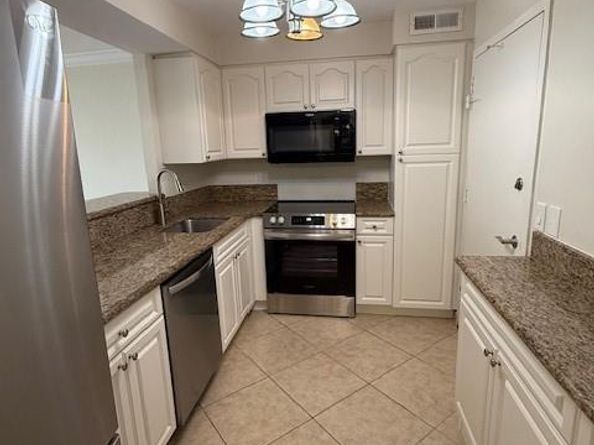 1900 S Ocean Blvd 7J, Lauderdale By The Sea FL 33062