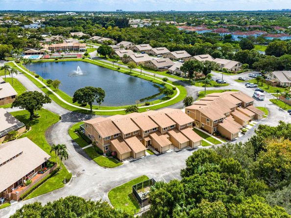 154 Maplecrest Circle, Jupiter FL 33458