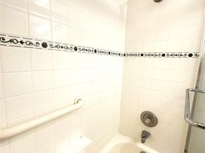2004 Harwood C 2004, Deerfield Beach FL 33442