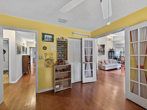 5980 NW 72nd Way, Parkland FL 33067