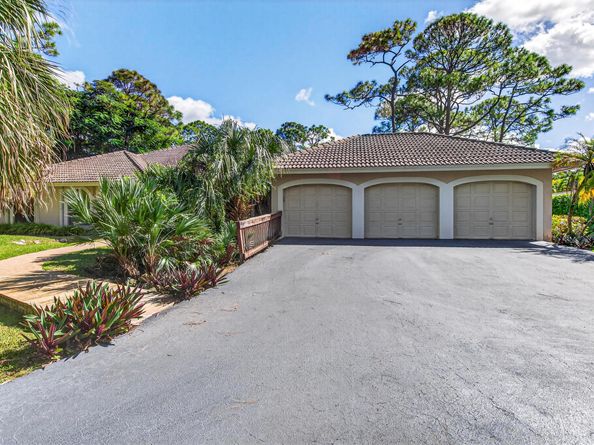 5980 NW 72nd Way, Parkland FL 33067