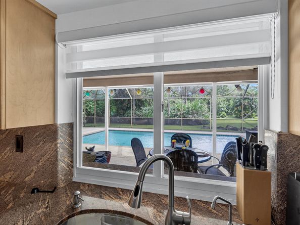 5980 NW 72nd Way, Parkland FL 33067