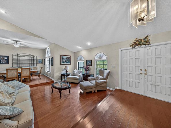 5980 NW 72nd Way, Parkland FL 33067