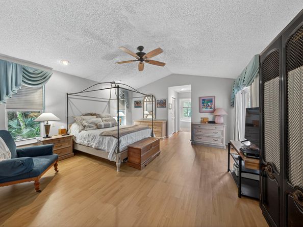 5980 NW 72nd Way, Parkland FL 33067