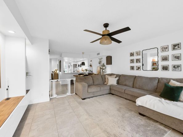 4260 SW 70th Ter 4260, Davie FL 33314
