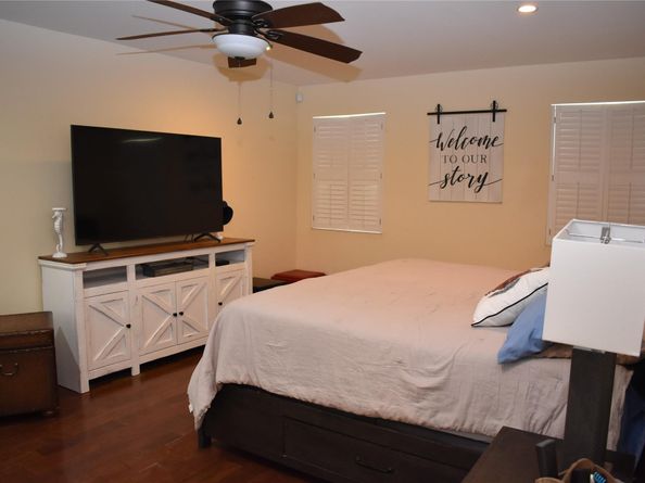 1991 NE 34th St, Lighthouse Point FL 33064