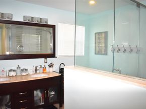 1991 NE 34th St, Lighthouse Point FL 33064