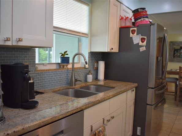 1991 NE 34th St, Lighthouse Point FL 33064