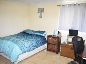 1991 NE 34th St, Lighthouse Point FL 33064