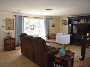 1991 NE 34th St, Lighthouse Point FL 33064