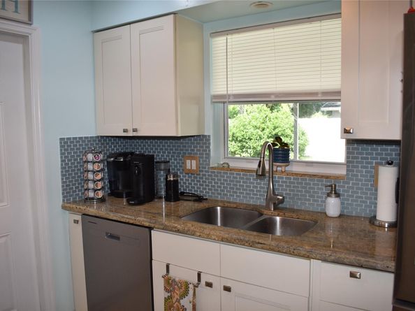 1991 NE 34th St, Lighthouse Point FL 33064