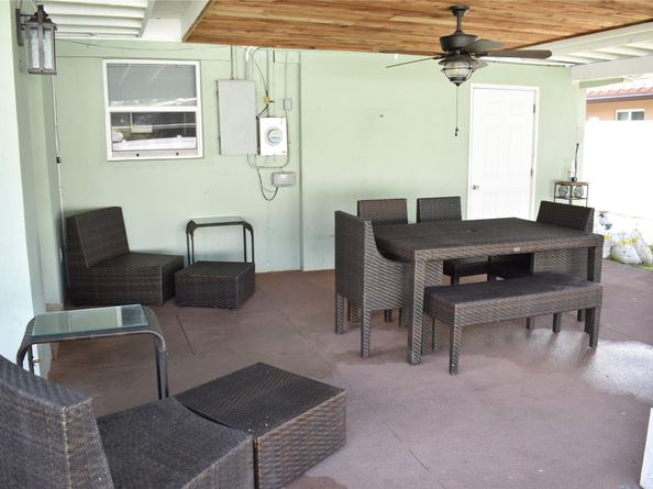 1991 NE 34th St, Lighthouse Point FL 33064