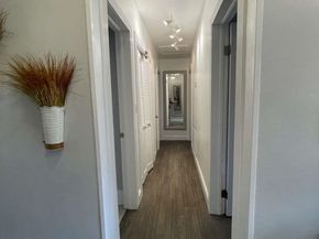 817 Buttonwood Rd, North Palm Beach FL 33408