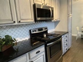 817 Buttonwood Rd, North Palm Beach FL 33408