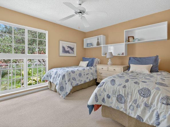 76 Via Del Corso, Palm Beach Gardens FL 33418